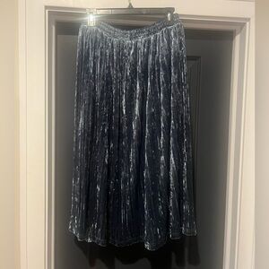 Velvet midi skirt